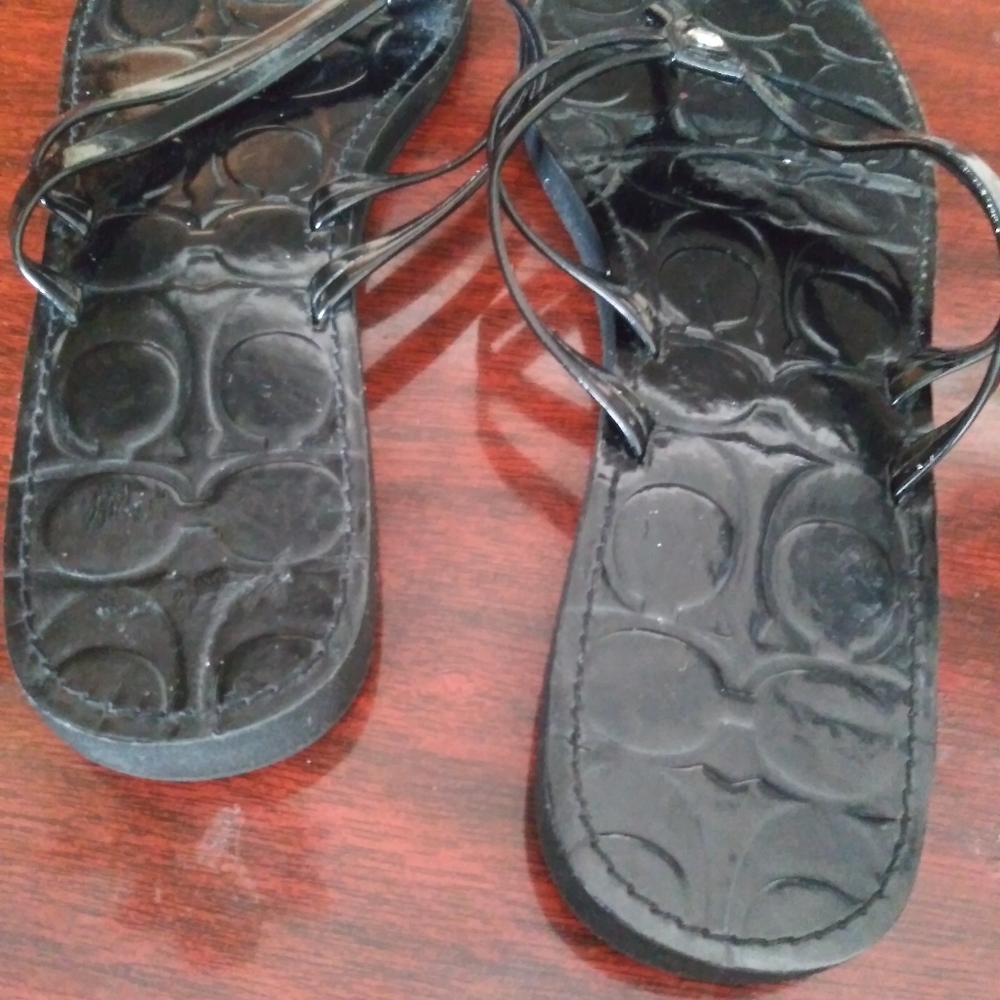 Coach black flip flops